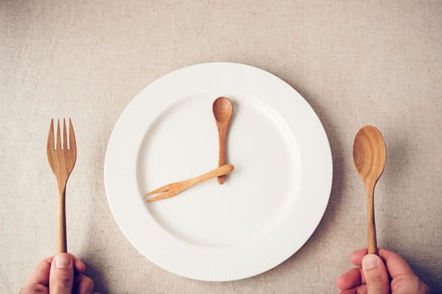 Intermittent fasting with the keto diet